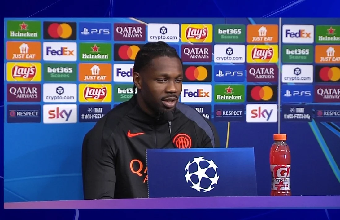 内马尔伤愈复出首战造三球，巴西天王满血归来